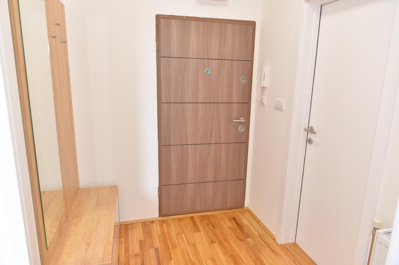 Hm Apartments Ingyia Kültér fotó