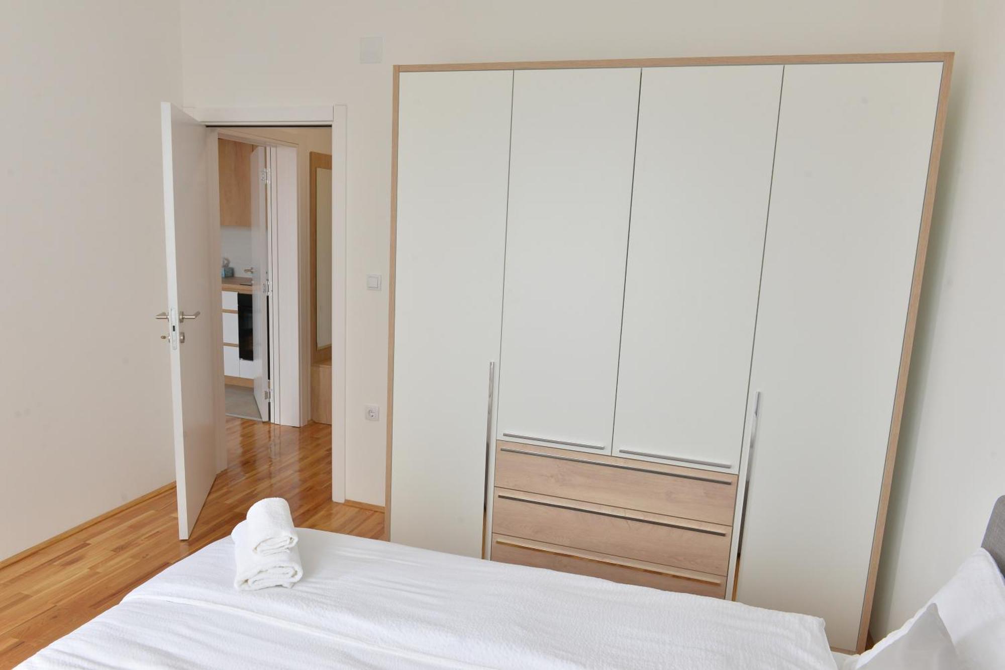 Hm Apartments Ingyia Kültér fotó